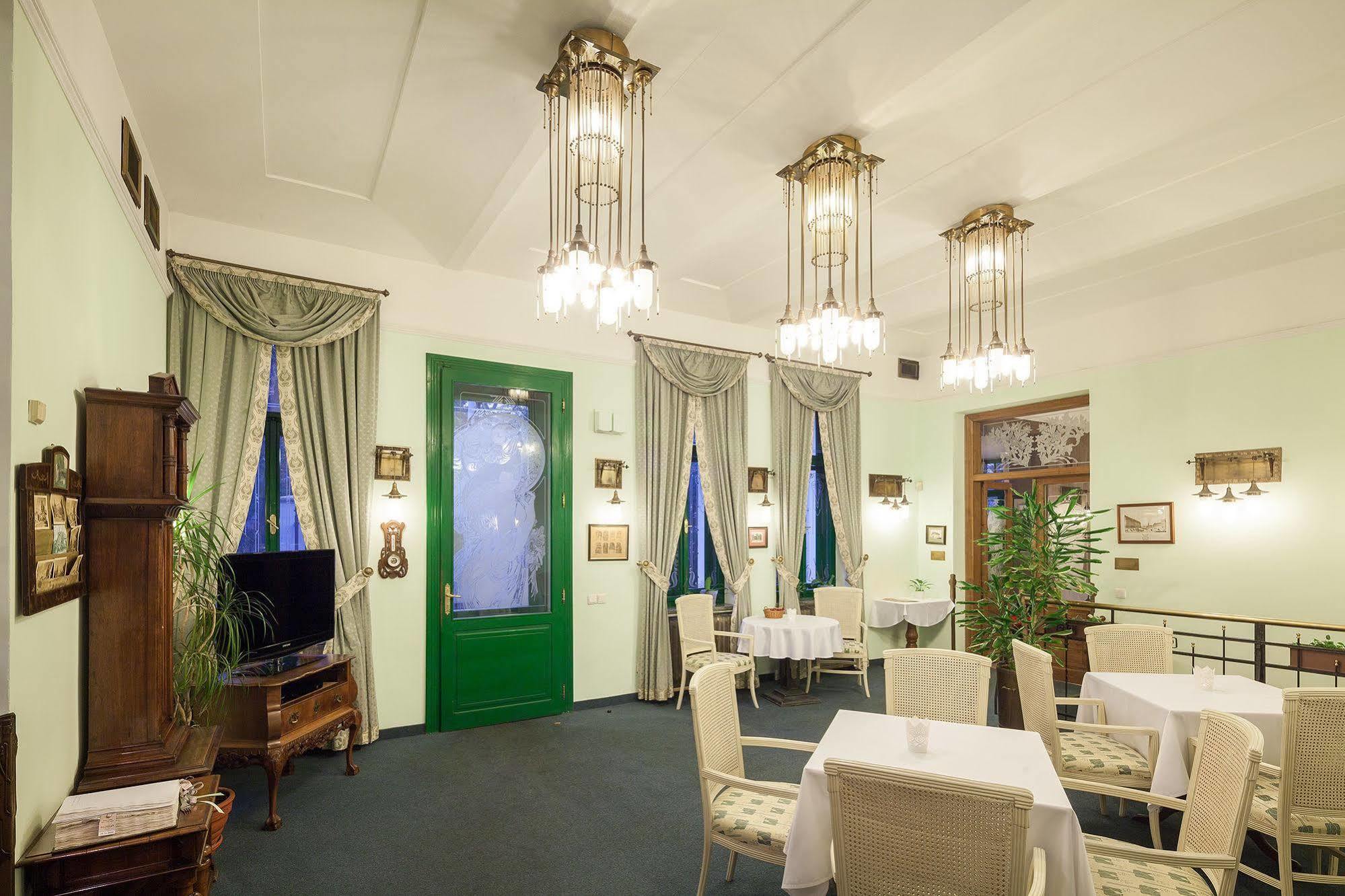 Villa Voyta Прага Екстериор снимка